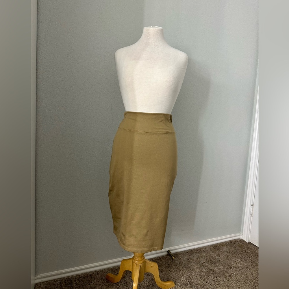 SoHo girls skirt